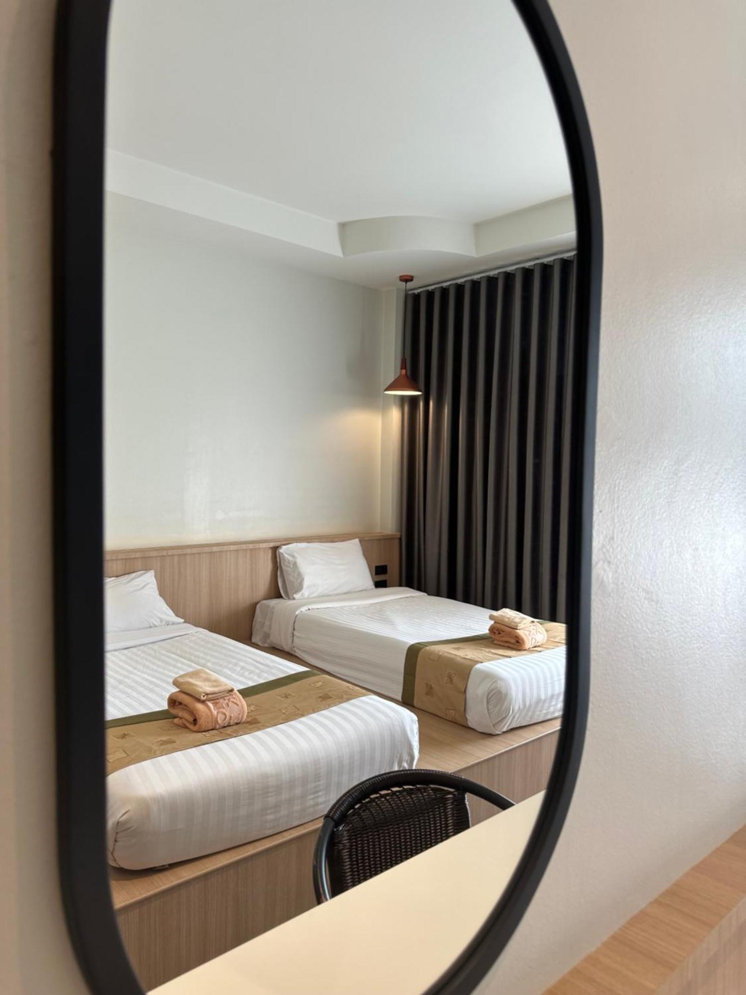 Diamond Park Inn Chiangrai & Resort Чианг Рай Екстериор снимка